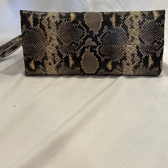 NWT Mario Valentino snake print leather shoulder bag - Picture 12 of 14